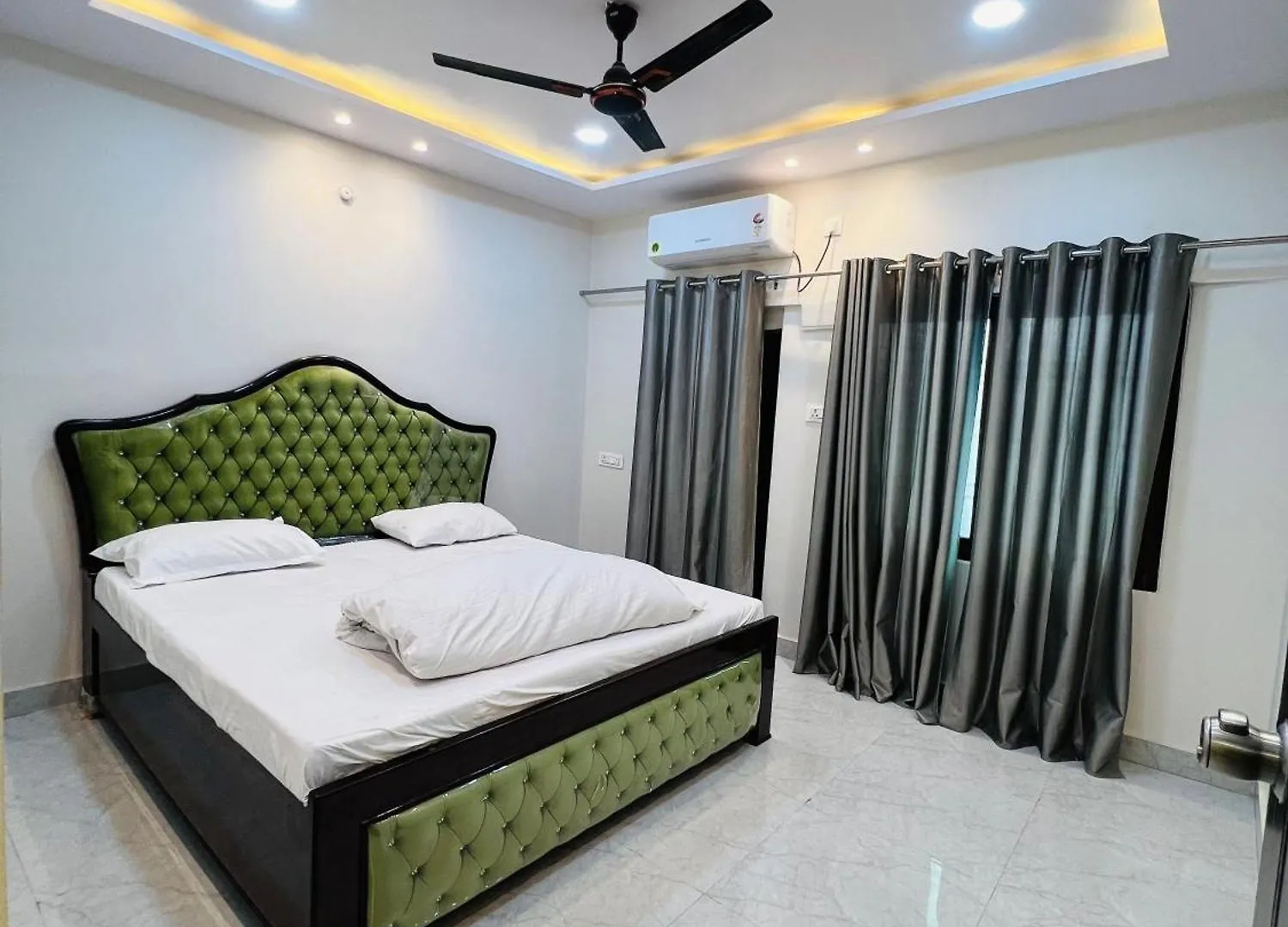 Bhagwati Paying Guest House Varanasi