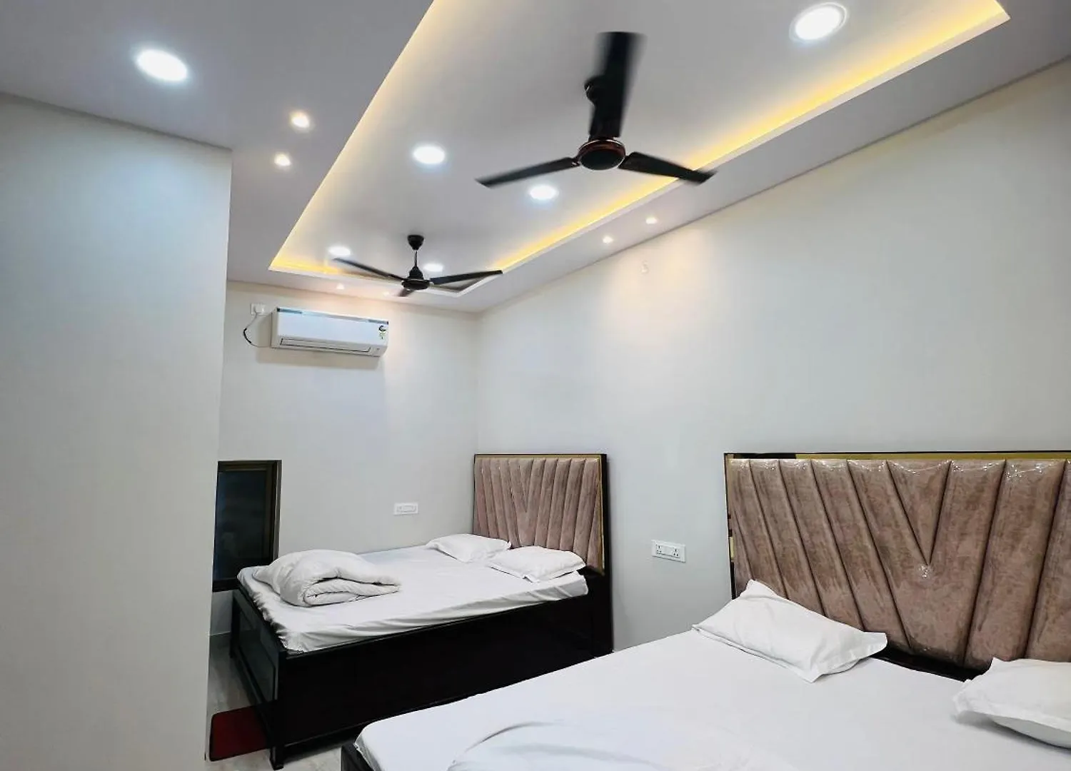 Bhagwati Paying Guest House Varanasi