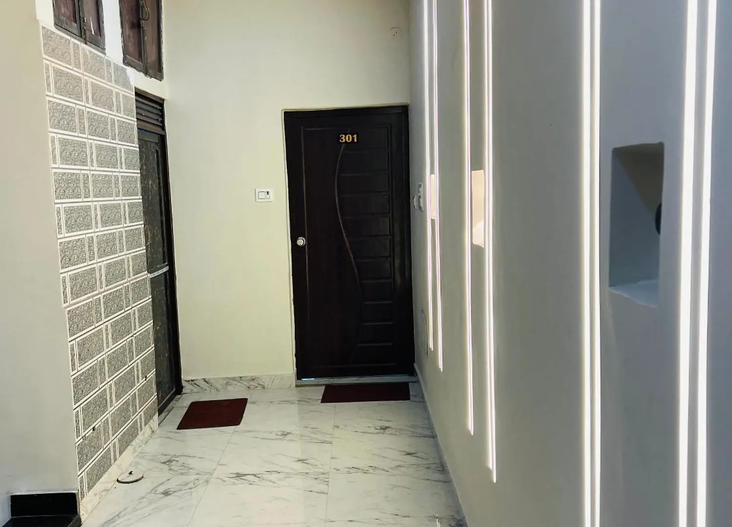 Bhagwati Paying Guest House Varanasi
